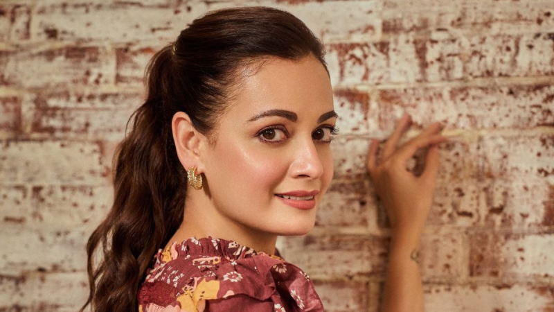 “Dia Mirza Seeks Media Apology To Rhea”