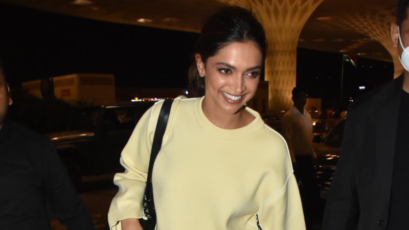 Deepika Padukone Smiles Before Flying To Louis Vuitton Event