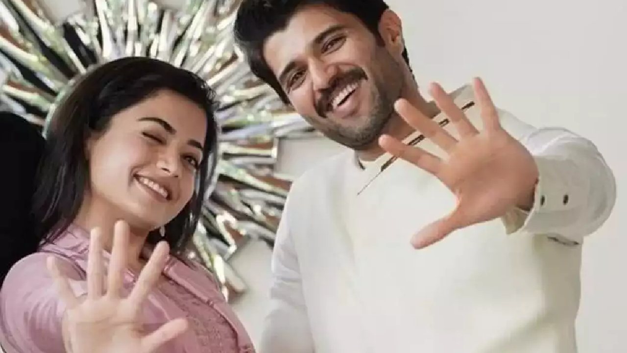 Vijay Shows Ring, Rashmika Shares Post