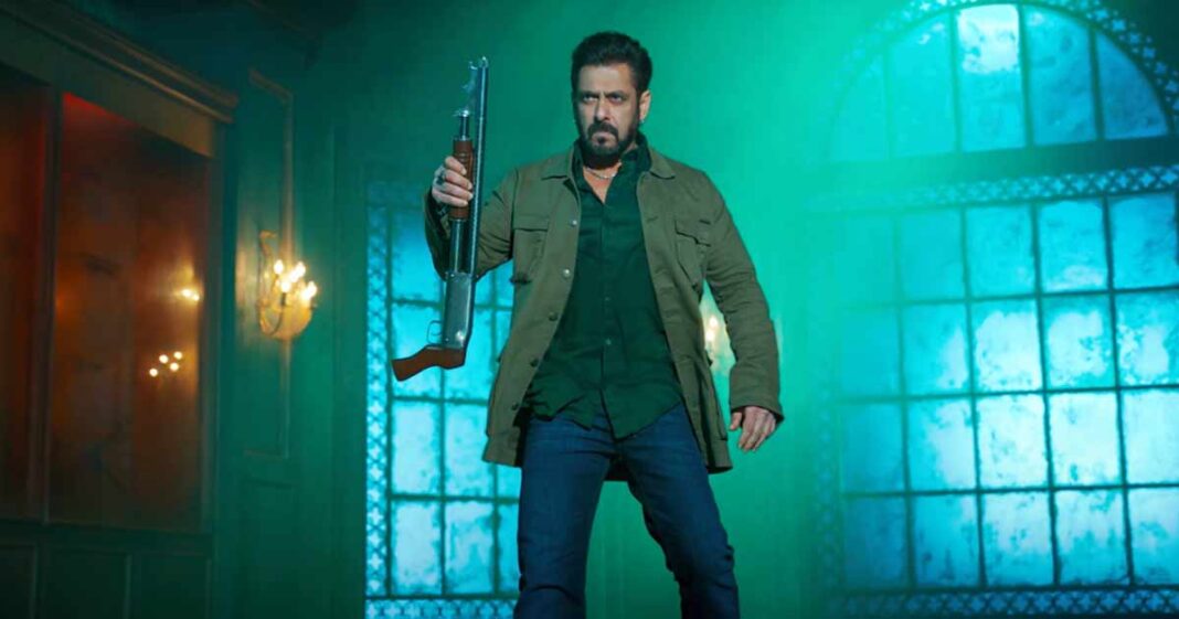 “Salman Khan Reacts To A.R. Murugadoss’ Film Madharaasi”